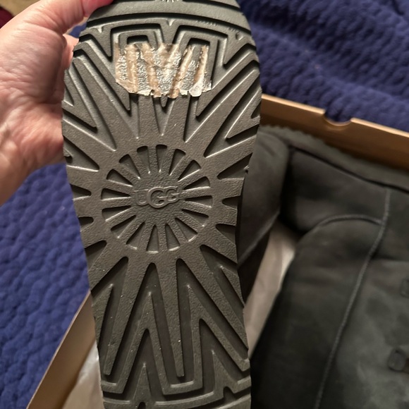 Ugg Bailey Bow tall boots with cleaning kit - Picture 6 of 6